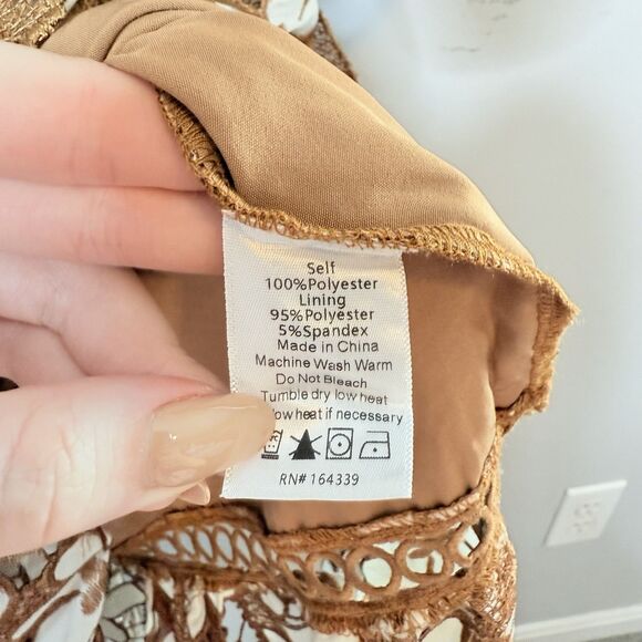 Petal & Pup Pierre Floral Long Sleeve Lace Midi Dress Size Small - Picture 8 of 9